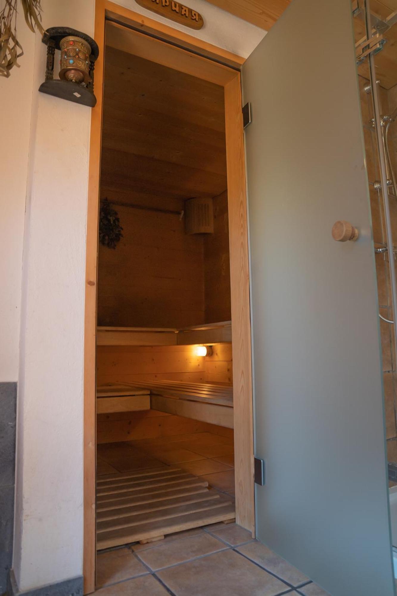 Doodle'S Amazing Chalet -Walensee - Flumserberg - Churfirsten - Heidiland - Pool - Sauna Mols Ngoại thất bức ảnh
