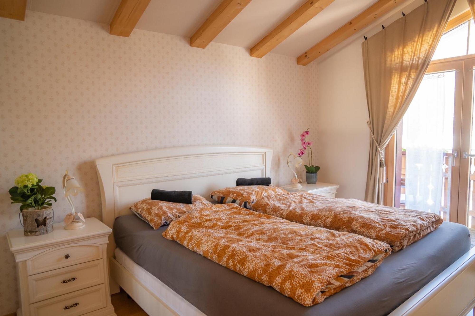 Doodle'S Amazing Chalet -Walensee - Flumserberg - Churfirsten - Heidiland - Pool - Sauna Mols Ngoại thất bức ảnh