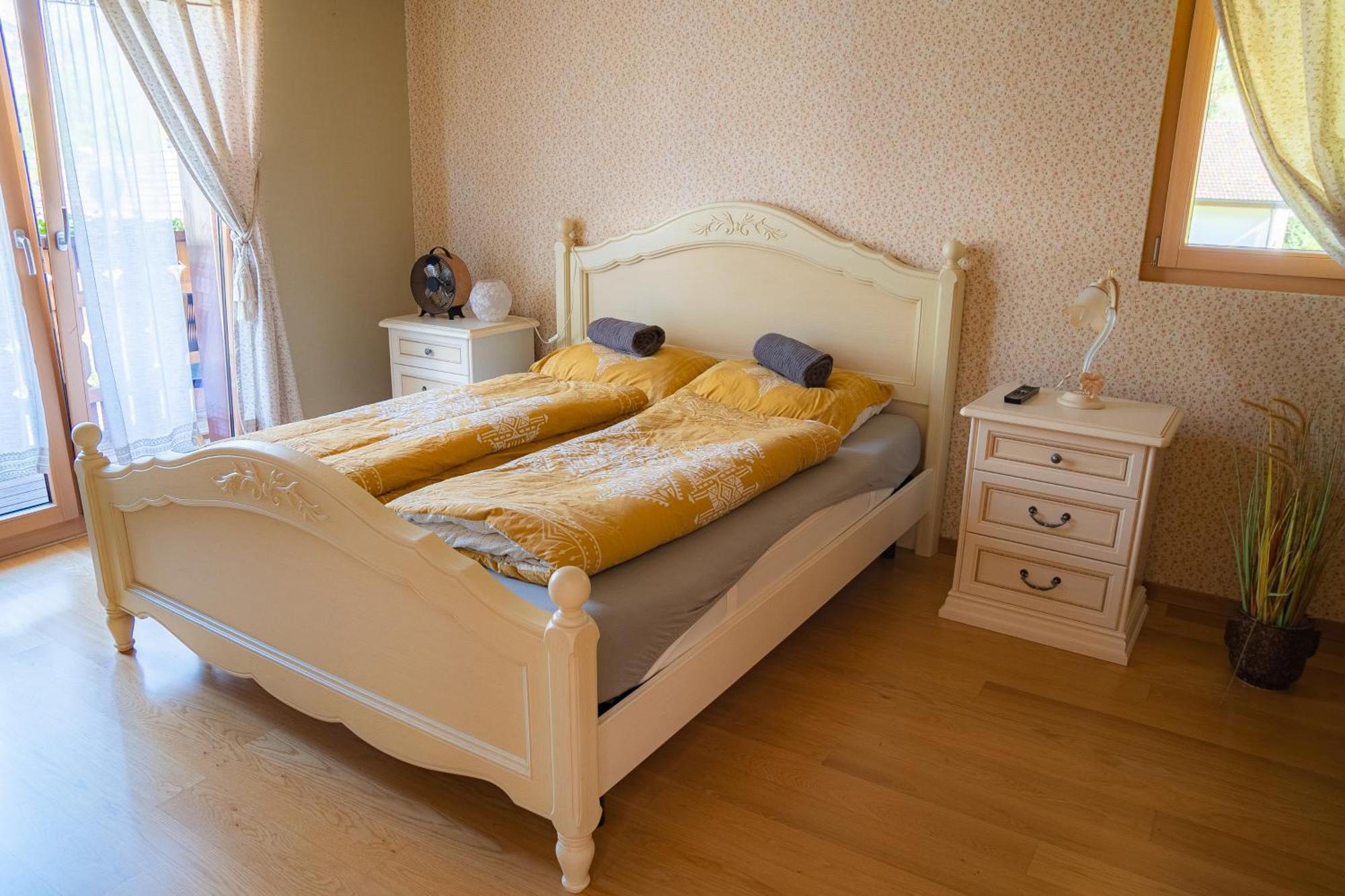 Doodle'S Amazing Chalet -Walensee - Flumserberg - Churfirsten - Heidiland - Pool - Sauna Mols Ngoại thất bức ảnh