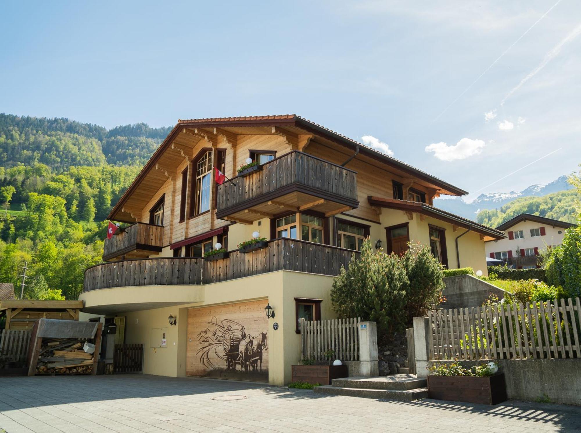 Doodle'S Amazing Chalet -Walensee - Flumserberg - Churfirsten - Heidiland - Pool - Sauna Mols Ngoại thất bức ảnh
